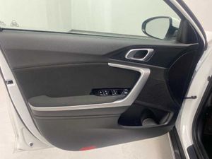 Kia XCeed Nuevo  1.0 T-GDi Drive MY25   - Foto 19