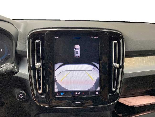 Volvo XC40 Core, B3 Mild hybrid, Gasolina   - Foto 15