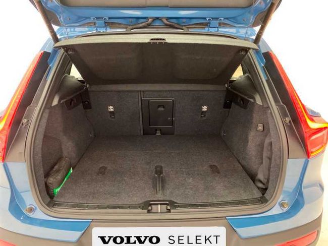 Volvo XC40 Core, B3 Mild hybrid, Gasolina   - Foto 12