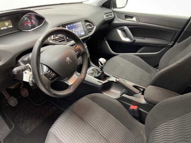 Peugeot 308 SW Business Line BlueHDi 120 S&S 6 Vel. MAN ?6.2   - Foto 9