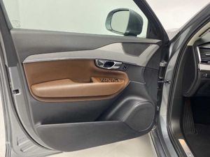 Volvo XC90 B5 (D) AWD MOMENTUM PRO   - Foto 21