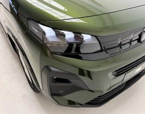 Peugeot Rifter Nuevo  Allure Business Standard BlueHDi 130 S&S 6 Vel MAN (N1)   - Foto 36