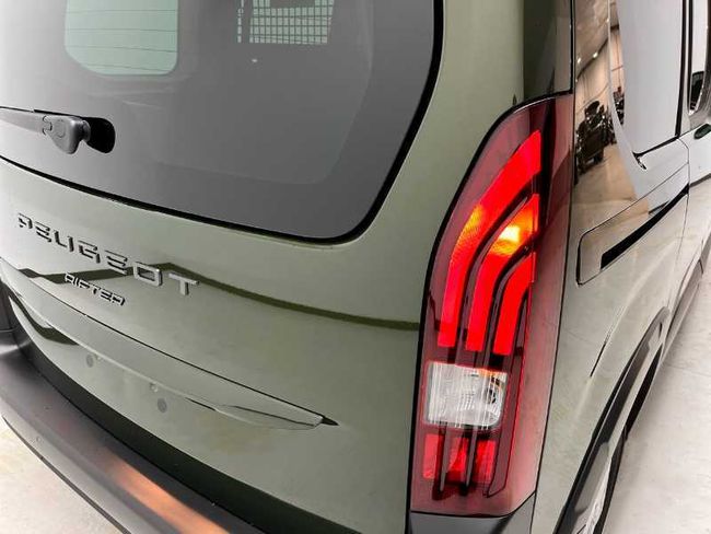 Peugeot Rifter Nuevo  Allure Business Standard BlueHDi 130 S&S 6 Vel MAN (N1)   - Foto 38