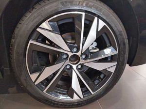 Peugeot 308 Nuevo  5p Allure Gasolina 130 S&S 6 Vel. MAN   - Foto 9