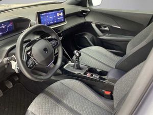 Peugeot 2008 NSUV  Allure Gasolina 100 S&S 6 Vel. MAN   - Foto 20