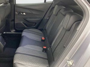 Peugeot 2008 NSUV  Allure Gasolina 100 S&S 6 Vel. MAN   - Foto 13