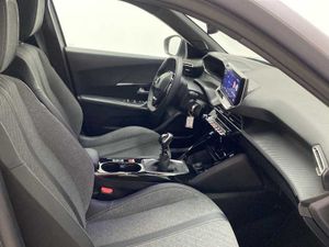 Peugeot 2008 NSUV  Allure Gasolina 100 S&S 6 Vel. MAN   - Foto 9
