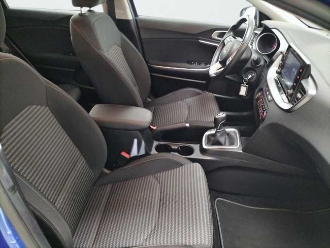 Kia Ceed 5P 1.0 T-GDI DRIVE 120 MY24   - Foto 10