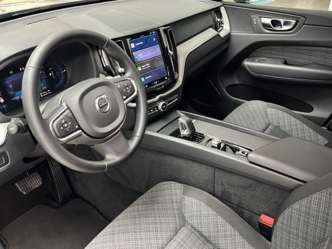 Volvo XC60 Recharge Core, T6 AWD Híbrido enchufable, Eléctrico/Gasolina, Bright   - Foto 16