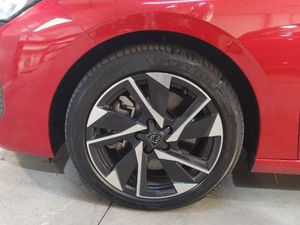 Peugeot 308 Nuevo  5p Allure PLUG-IN HYBRID 180 e-EAT8   - Foto 16