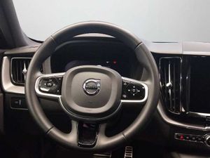 Volvo XC60 B4 (D) Plus Dark Auto   - Foto 13