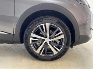 Peugeot 3008 Hybrid NSUV 3008 Allure Pack HYBRID 136 eDCS6   - Foto 15