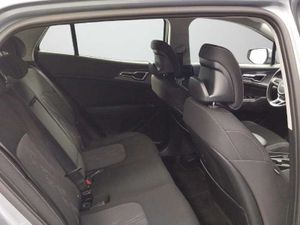 Kia Sportage Nuevo  TGDI MHEV Drive 4X2 MY24 Etiqueta ECO   - Foto 11