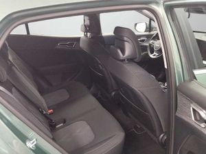 Kia Sportage Nuevo  TGDI MHEV Drive 4X2 MY24 Etiqueta ECO   - Foto 11