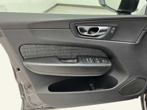 Volvo XC60 B4 (D) Core Auto   - Foto 21