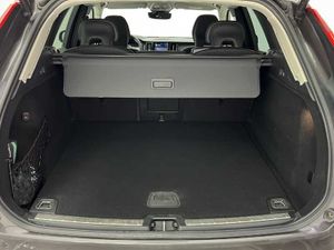Volvo XC60 B4 (D) Core Auto   - Foto 12