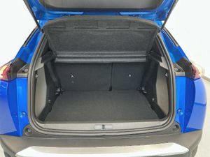 Peugeot 2008 SUV  Allure Gasolina 130 S&S EAT8   - Foto 9