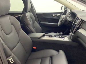 Volvo XC60 Recharge Plus, T6 AWD Híbrido enchufable, Eléctrico/Gasolina, Dark   - Foto 9