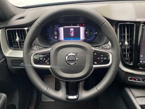 Volvo XC60 Recharge Plus, T6 AWD Híbrido enchufable, Eléctrico/Gasolina, Dark   - Foto 17