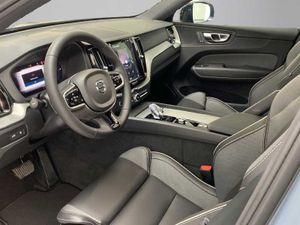 Volvo XC60 Recharge Plus, T6 AWD Híbrido enchufable, Eléctrico/Gasolina, Dark   - Foto 9