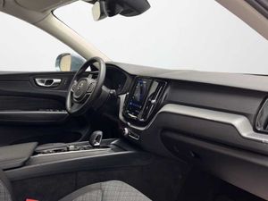 Volvo XC60 Recharge Core, T6 AWD Híbrido enchufable, Eléctrico/Gasolina, Bright   - Foto 11