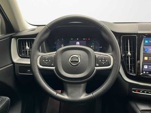 Volvo XC60 Recharge Core, T6 AWD Híbrido enchufable, Eléctrico/Gasolina, Bright   - Foto 19