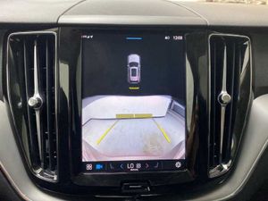 Volvo XC60 Recharge Core, T6 AWD Híbrido enchufable, Eléctrico/Gasolina, Bright   - Foto 17