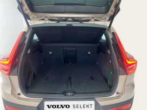 Volvo XC40 Core, B3 Mild hybrid, Gasolina   - Foto 9