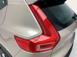 Volvo XC40 Core, B3 Mild hybrid, Gasolina   - Foto 12