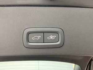 Volvo XC40 Core, B3 Mild hybrid, Gasolina   - Foto 61