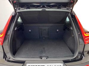 Volvo XC40 Core, B3 Mild hybrid, Gasolina   - Foto 12