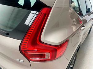 Volvo XC40 Core, B3 Mild hybrid, Gasolina   - Foto 14