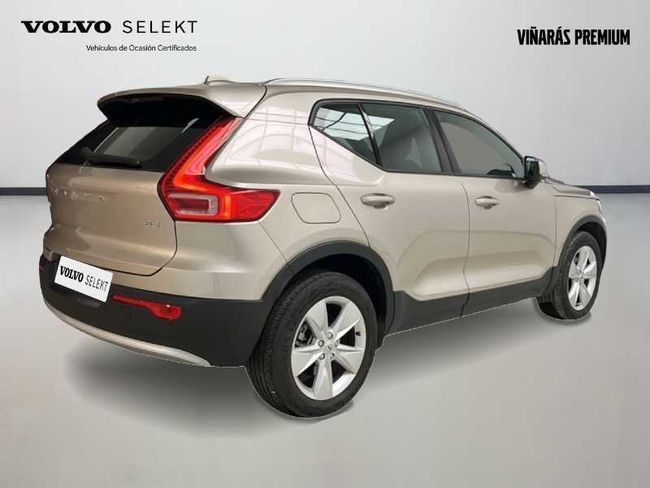 Volvo XC40 Core, B3 Mild hybrid, Gasolina   - Foto 3