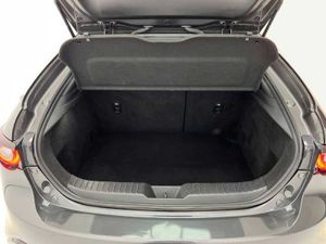 Mazda 3 (2022) E-SKYACTIV G 2,0 122 CV HOMURA Auto   - Foto 32