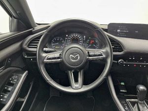 Mazda 3 (2022) E-SKYACTIV G 2,0 122 CV HOMURA Auto   - Foto 36