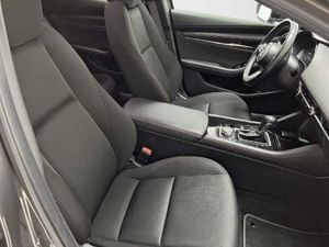 Mazda 3 (2022) E-SKYACTIV G 2,0 122 CV HOMURA Auto   - Foto 24