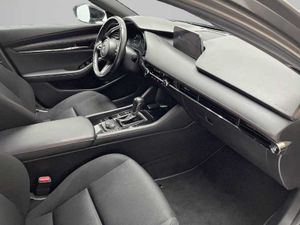 Mazda 3 (2022) E-SKYACTIV G 2,0 122 CV HOMURA Auto   - Foto 37