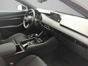 Mazda 3 2.0 e-Skyactiv-G Homura 90kW   - Foto 21