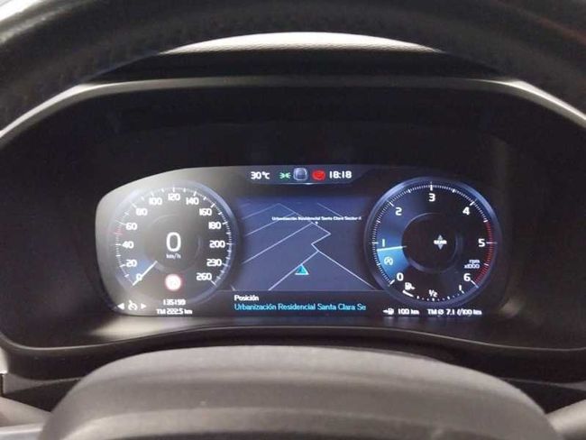 Volvo XC40 D3 Business Plus   - Foto 14