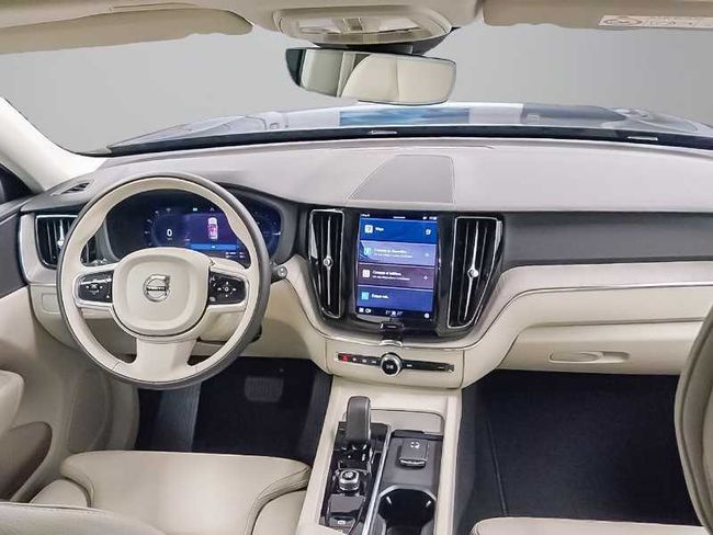 Volvo XC60 Recharge Plus, T6 AWD Híbrido enchufable, Eléctrico/Gasolina, Bright   - Foto 10