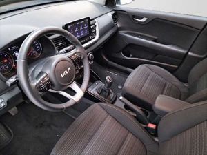 Kia Stonic 1.0 MHEV Concept MY24   - Foto 29