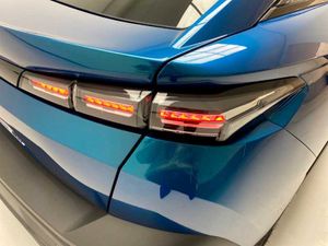 Peugeot 408 Nuevo  Allure HYBRID 145 eDCS6   - Foto 14