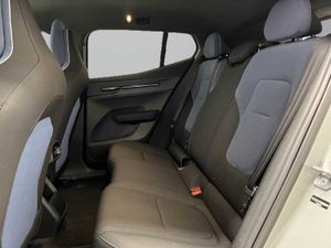 Volvo EX30 Plus, Single Motor Extended Range, Eléctrico   - Foto 15