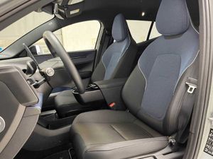 Volvo EX30 Plus, Single Motor Extended Range, Eléctrico   - Foto 19