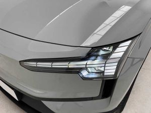 Volvo EX30 Plus, Single Motor Extended Range, Eléctrico   - Foto 21