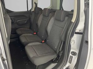 Peugeot Rifter e- Allure Standard 100 Kw     - Foto 11