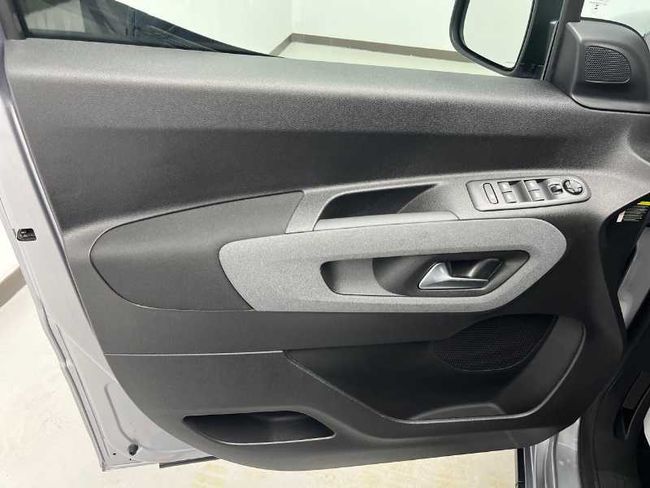 Peugeot Rifter e- Allure Standard 100 Kw     - Foto 20
