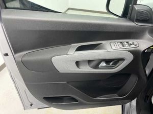 Peugeot Rifter e- Allure Standard 100 Kw     - Foto 20