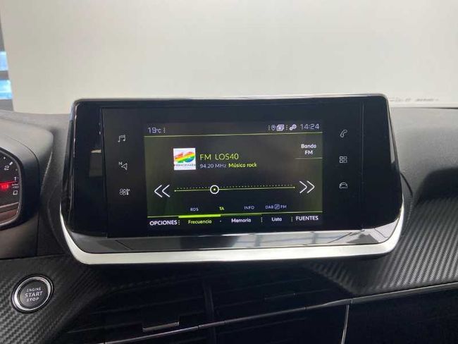 Peugeot 2008 SUV  Allure Pack Gasolina 130 S&S 6 Vel. MAN   - Foto 14