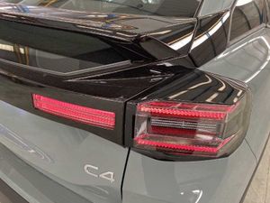 Citroën C4 Nuevo  Hybrid 145 ë-DSC6 BUSINESS EDITION   - Foto 17